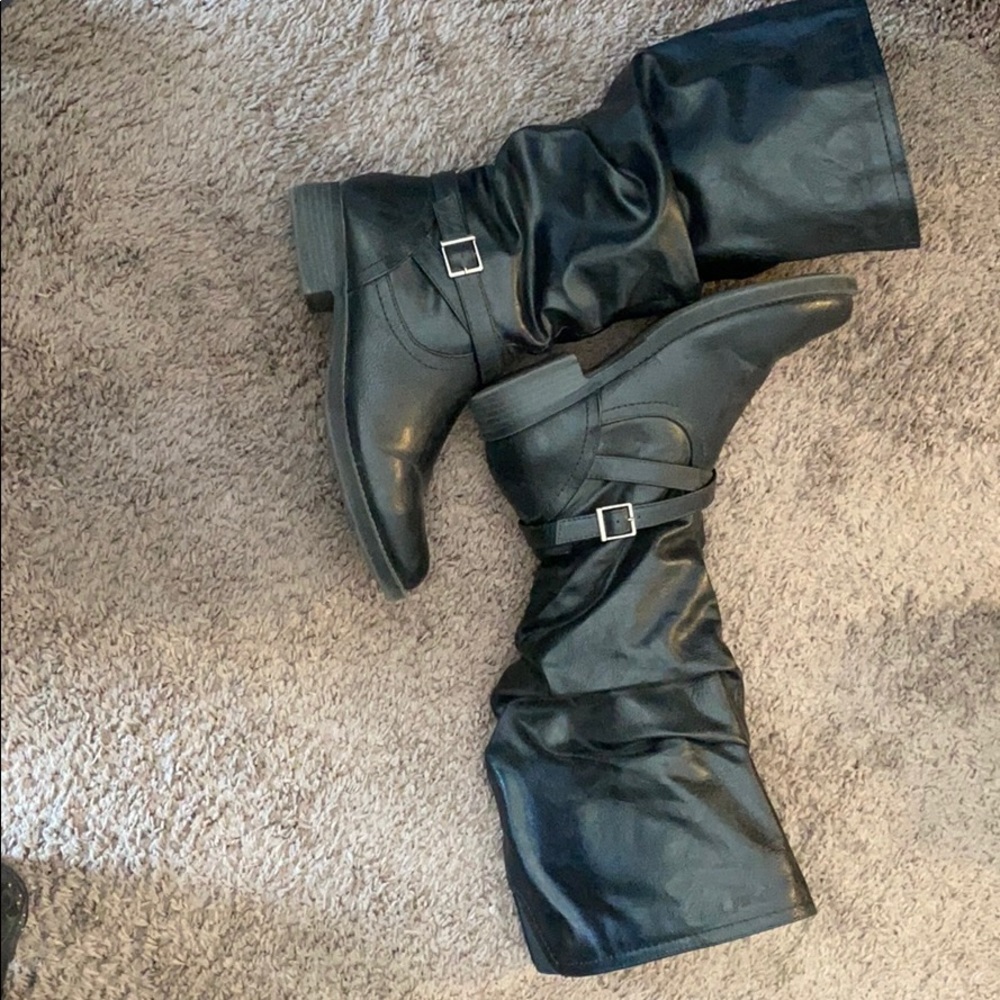 Wide calf riding boots